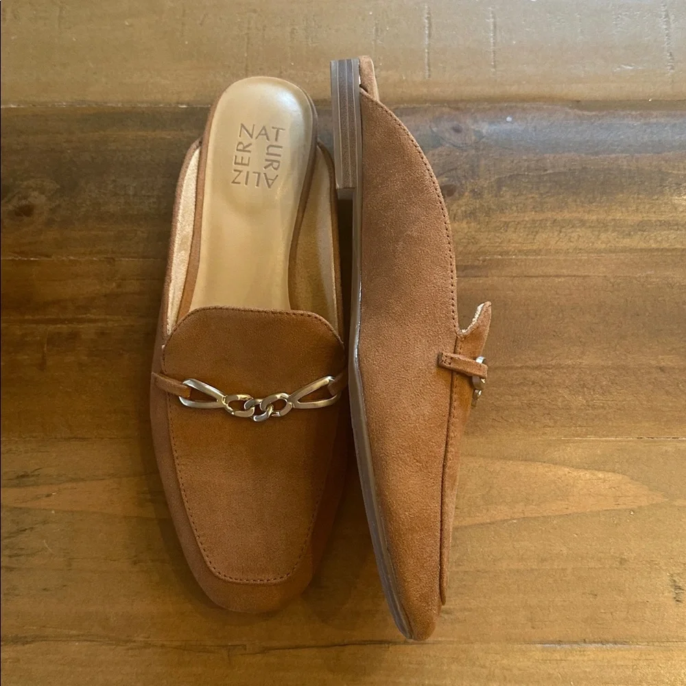 Naturalizer Tan Loafers - Picture 5 of 10